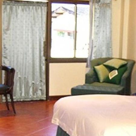 Hotel The Irish Clock Udon Thani Zewnętrze zdjęcie