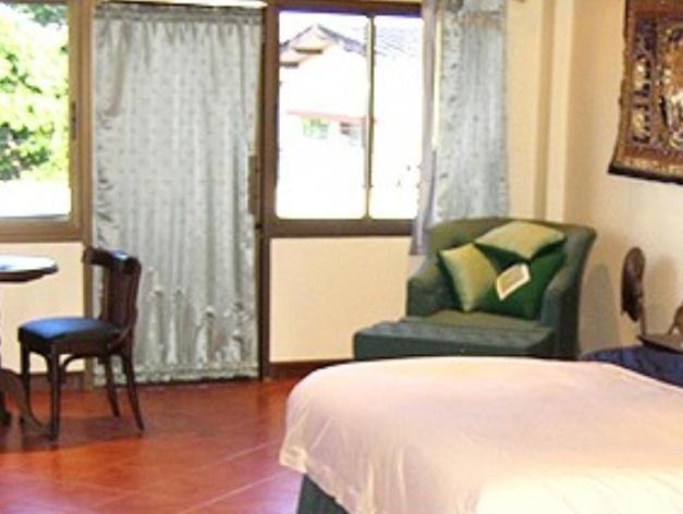 Hotel The Irish Clock Udon Thani Zewnętrze zdjęcie