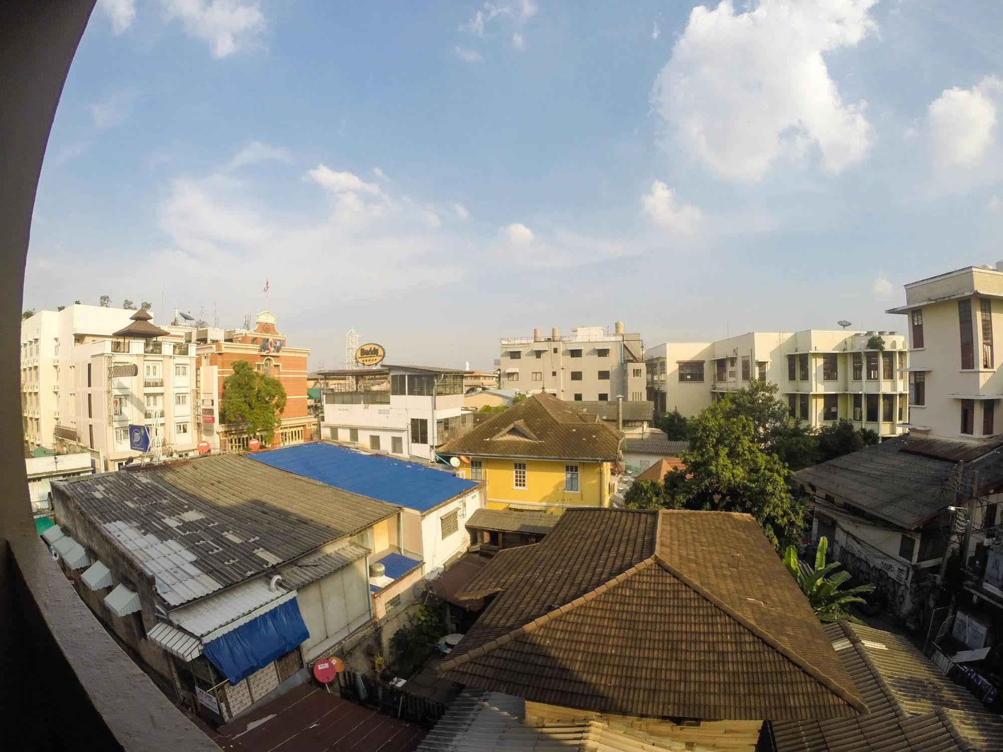Hotel The Irish Clock Udon Thani Zewnętrze zdjęcie